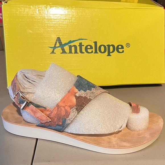 Antelope Taupe & Blue Leather Toe-Strap Sandals Women’s Size EU 37 - Picture 6 of 7